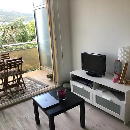 Studio 27M2 Avec Balcon Apartament